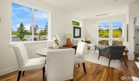 4353 SW Willow Street Seattle WA 98136