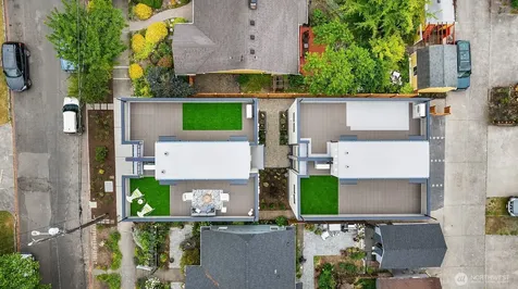 4353 SW Willow Street Seattle WA 98136