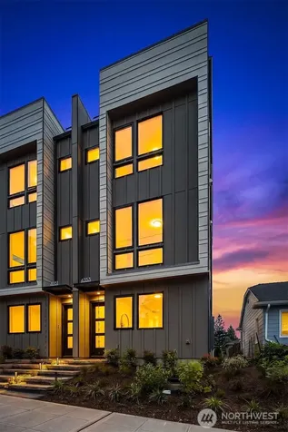 4353 SW Willow Street Seattle WA 98136