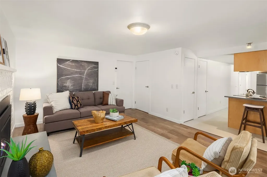13102 111th Place NE Kirkland WA 98034
