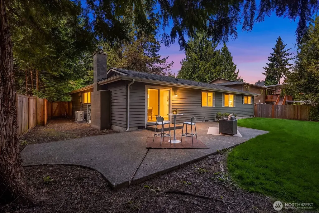 13102 111th Place NE Kirkland WA 98034