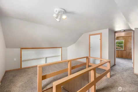 102 S 68th Street Tacoma WA 98408