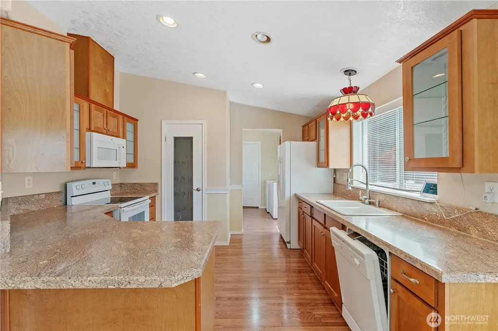 77 Clemons Road Montesano WA 98563