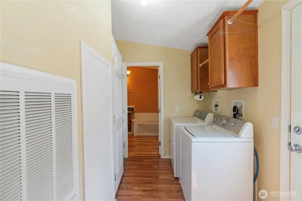77 Clemons Road Montesano WA 98563