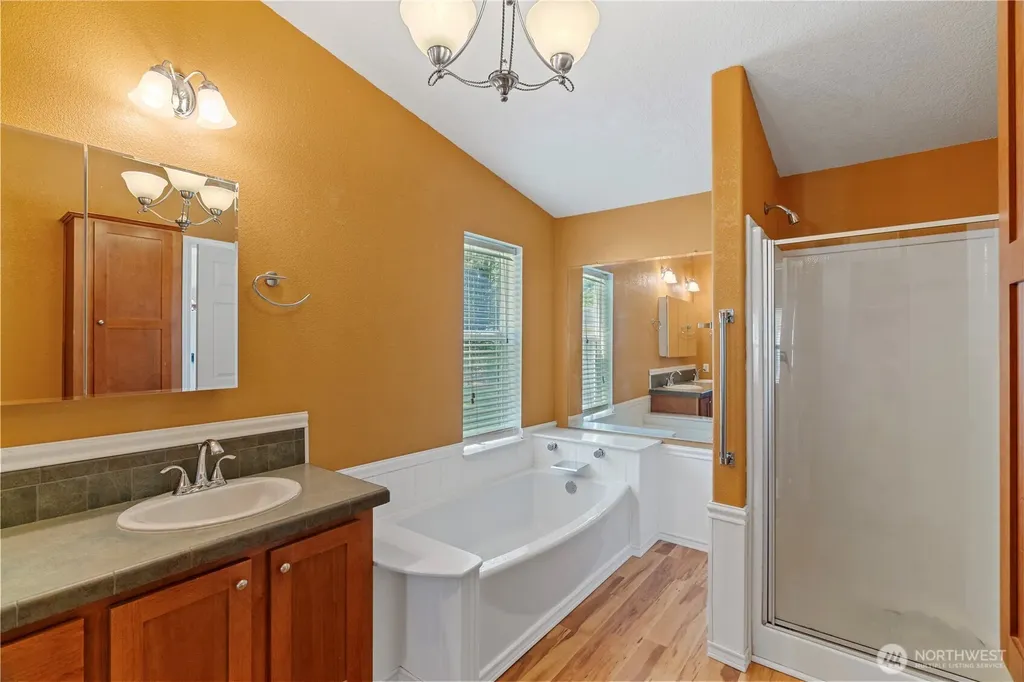 77 Clemons Road Montesano WA 98563