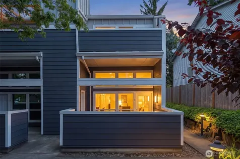 11713 93rd Avenue NE Kirkland WA 98034
