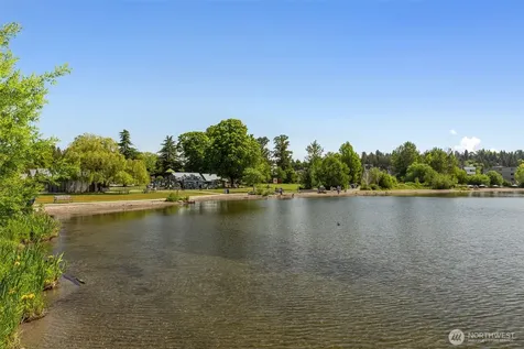 11713 93rd Avenue NE Kirkland WA 98034
