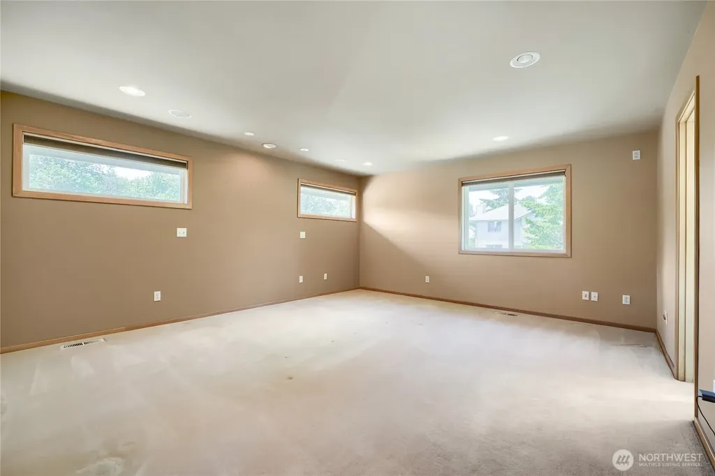 5018 S 279th Street Auburn WA 98001