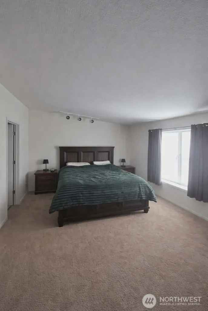114 E 7th Street Lind WA 99341