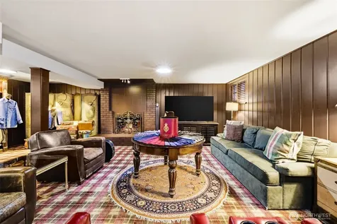 1637 Broadmoor Drive E Seattle WA 98112