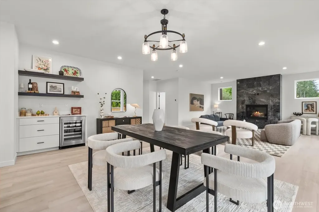 22012 SE 276th Place Maple Valley WA 98038