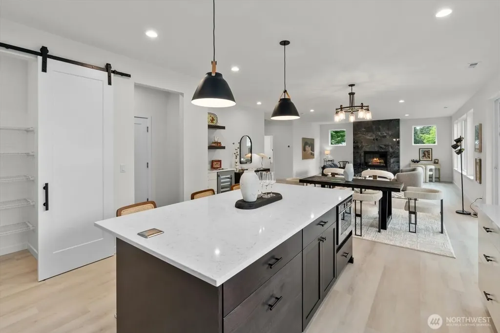 22012 SE 276th Place Maple Valley WA 98038