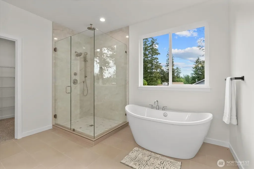 22012 SE 276th Place Maple Valley WA 98038