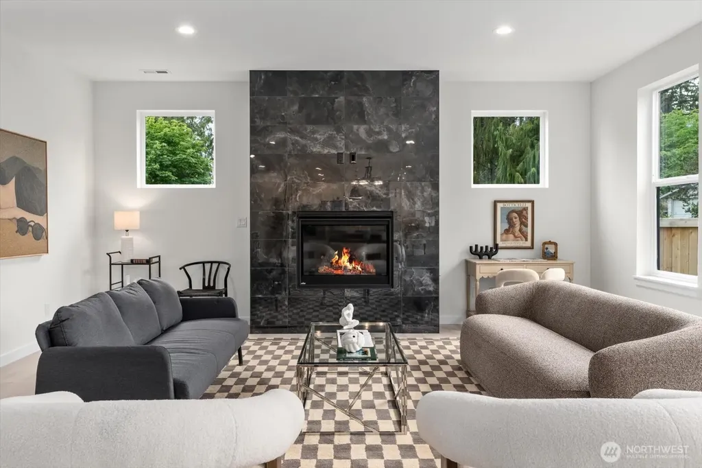 22012 SE 276th Place Maple Valley WA 98038