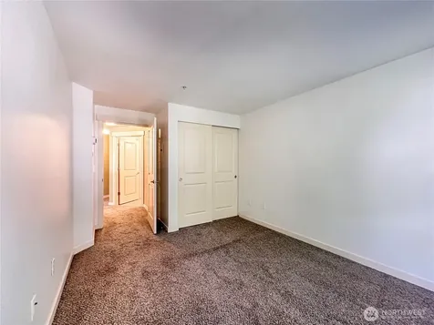 7711 NE 175th Street Kenmore WA 98028