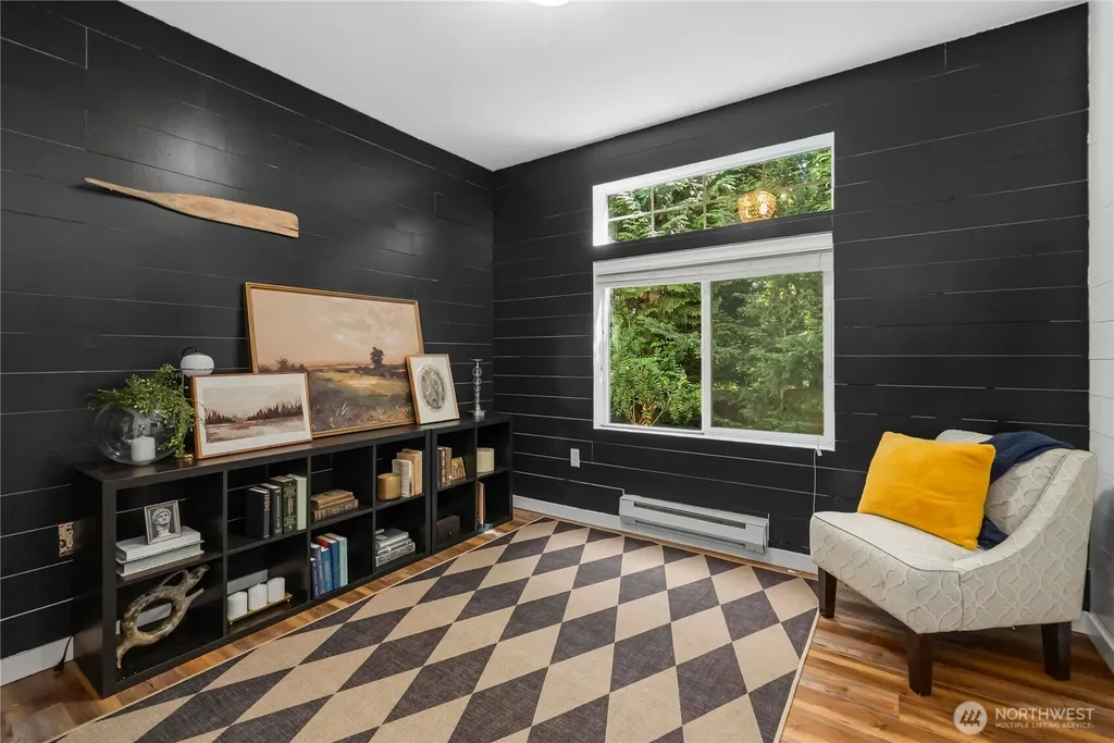 4045 S 212th Court Seatac WA 98198