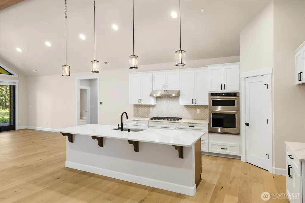 1050 Domerie Park Loop Cle Elum WA 98940