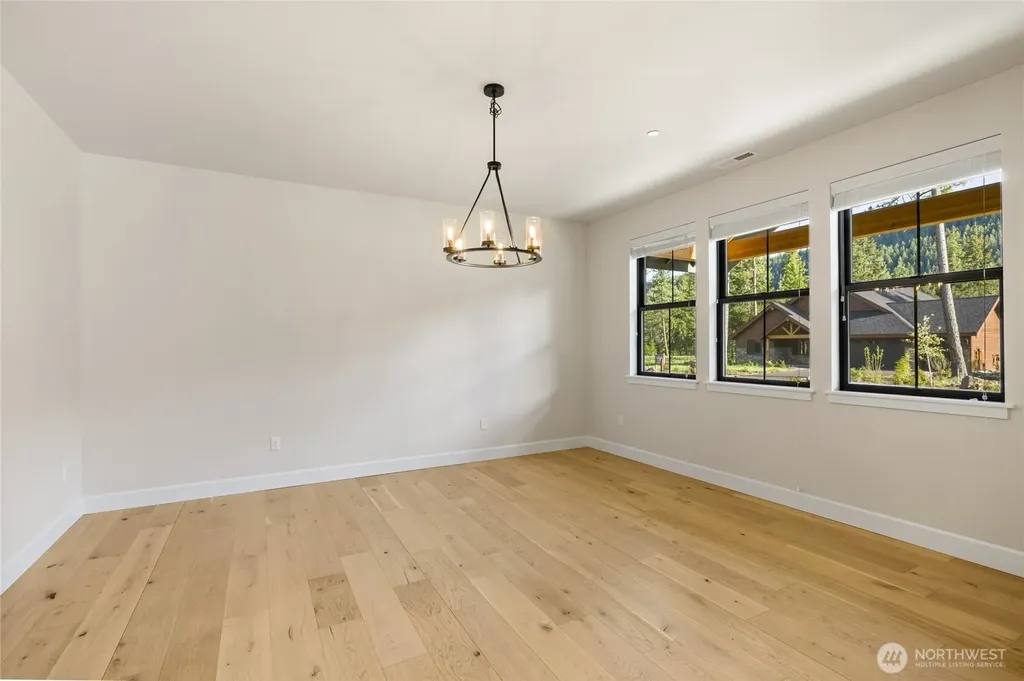 1050 Domerie Park Loop Cle Elum WA 98940