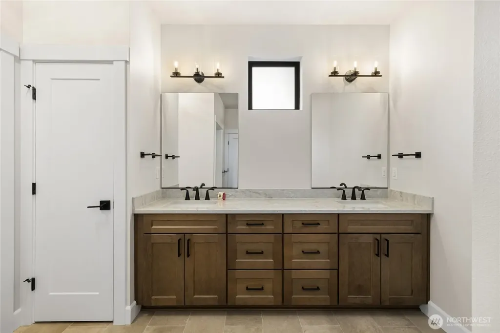1050 Domerie Park Loop Cle Elum WA 98940