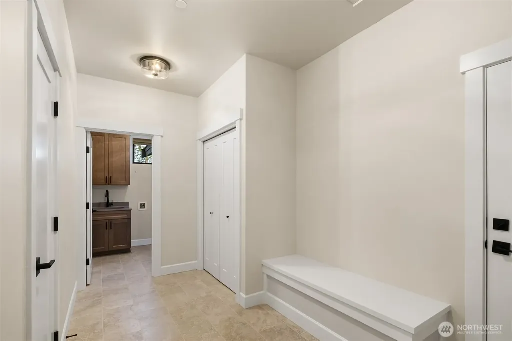 1050 Domerie Park Loop Cle Elum WA 98940