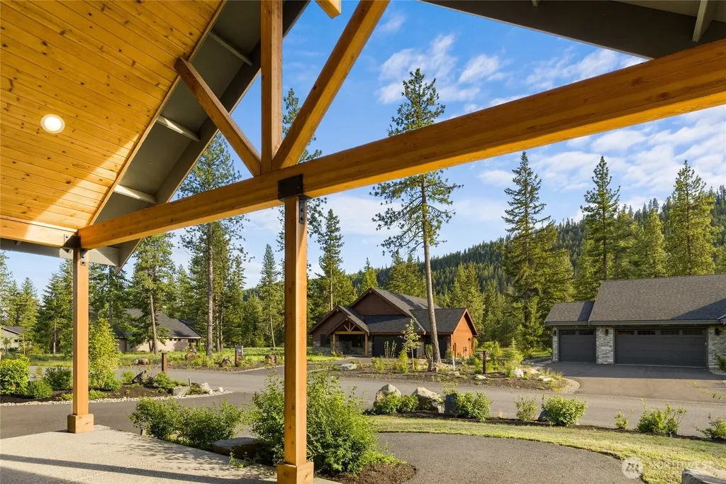 1050 Domerie Park Loop Cle Elum WA 98940