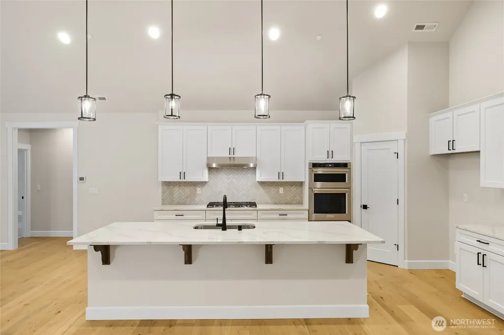 1050 Domerie Park Loop Cle Elum WA 98940