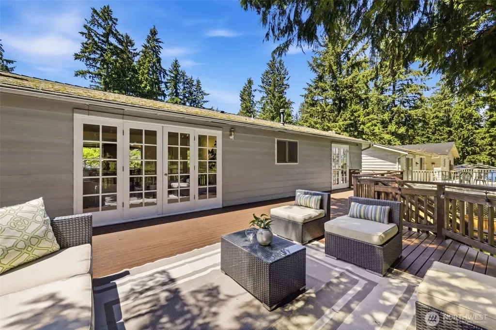 7612 135th Place NE Redmond WA 98052