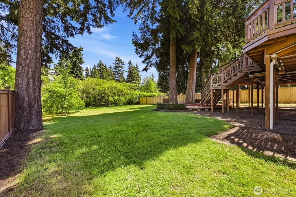 7612 135th Place NE Redmond WA 98052