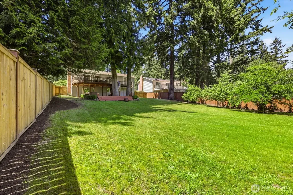 7612 135th Place NE Redmond WA 98052