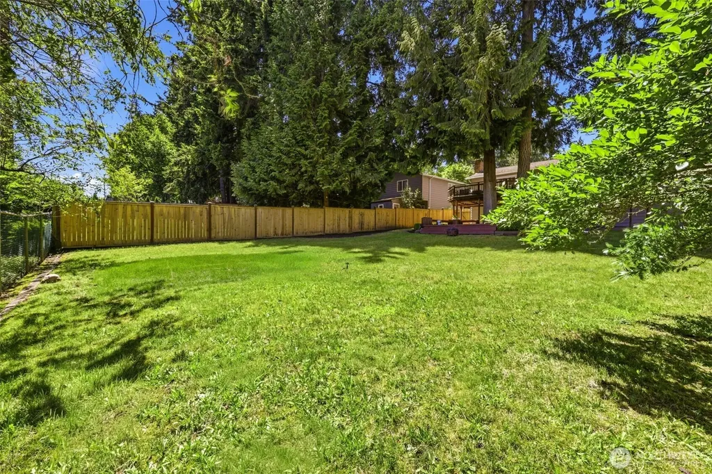 7612 135th Place NE Redmond WA 98052