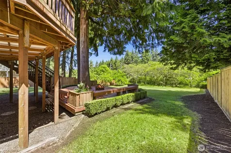 7612 135th Place NE Redmond WA 98052
