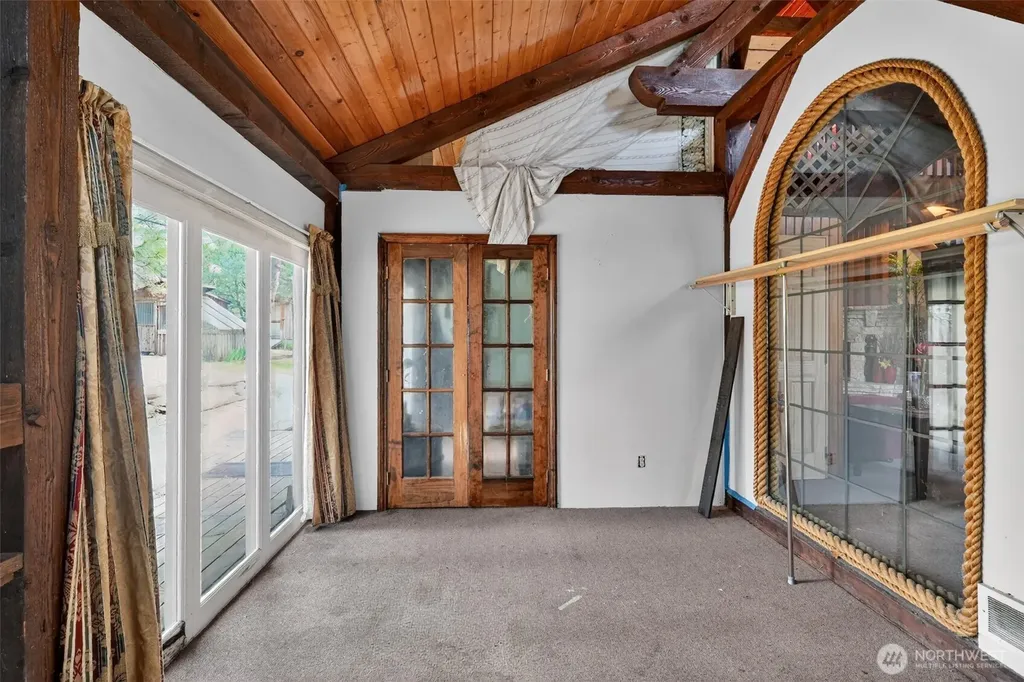 223 Goldenpine Goldendale WA 98620