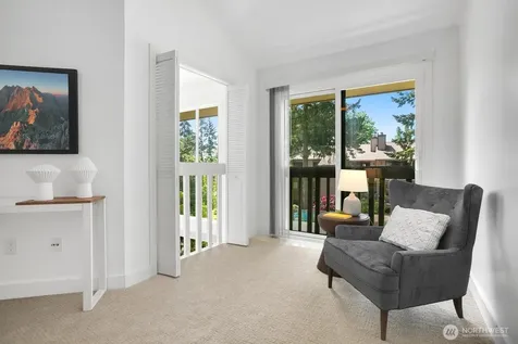 13730 15th Avenue NE Seattle WA 98125