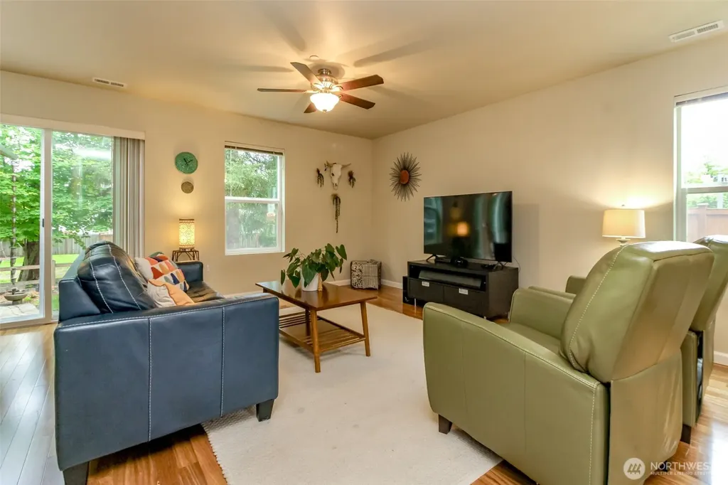 21648 SE 297th Terrace Kent WA 98042