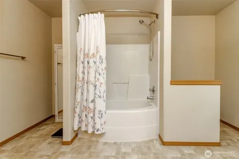 21648 SE 297th Terrace Kent WA 98042