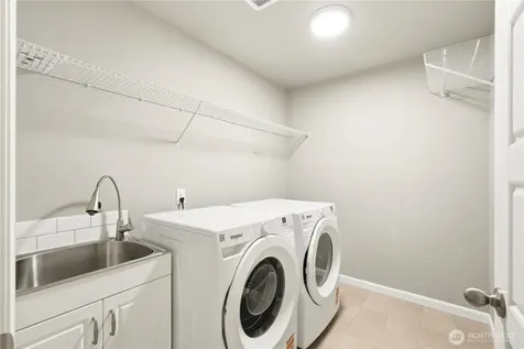 10174 35th Place NE Lake Stevens WA 98258