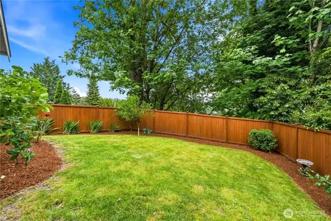 10174 35th Place NE Lake Stevens WA 98258