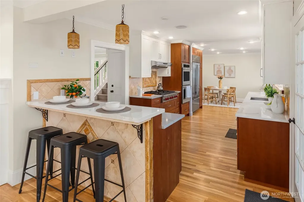 1126 33rd Avenue S Seattle WA 98144