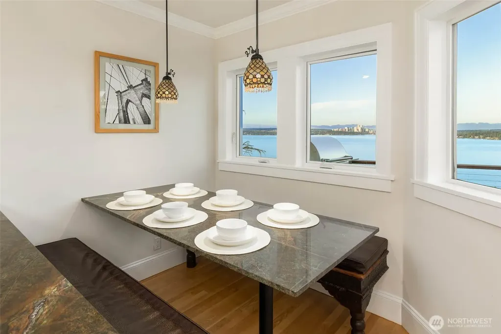 1126 33rd Avenue S Seattle WA 98144