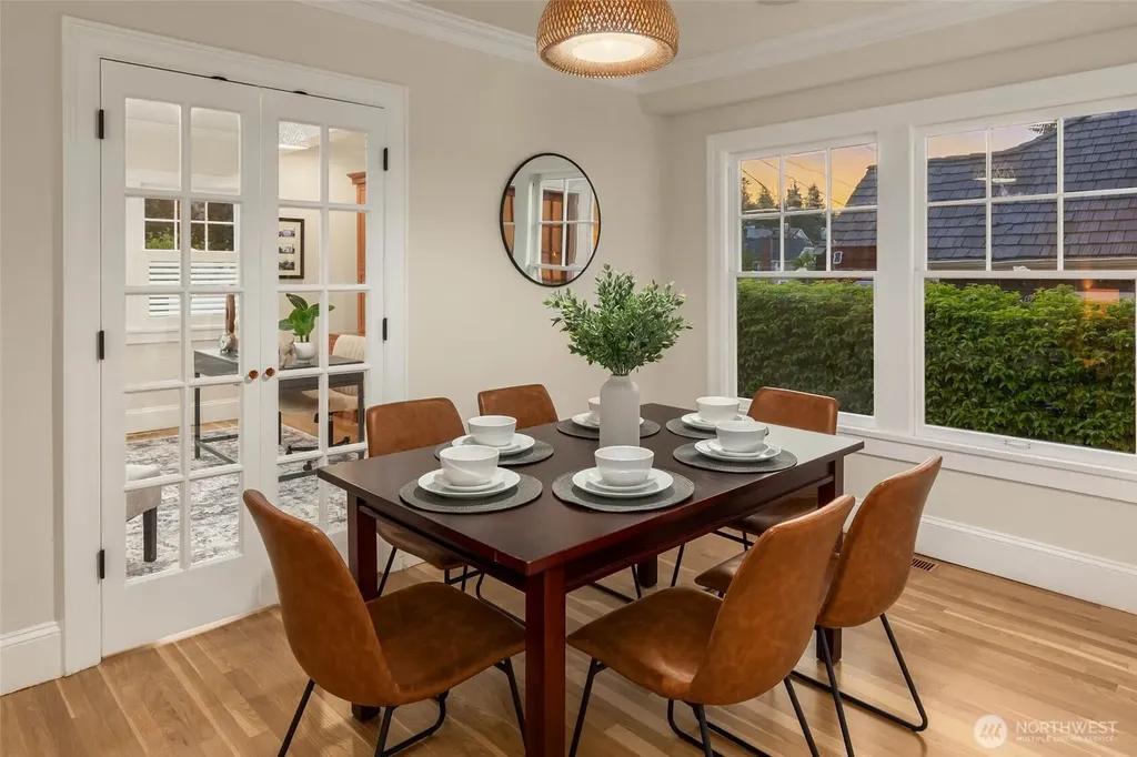 1126 33rd Avenue S Seattle WA 98144