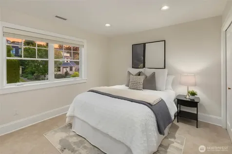 1126 33rd Avenue S Seattle WA 98144