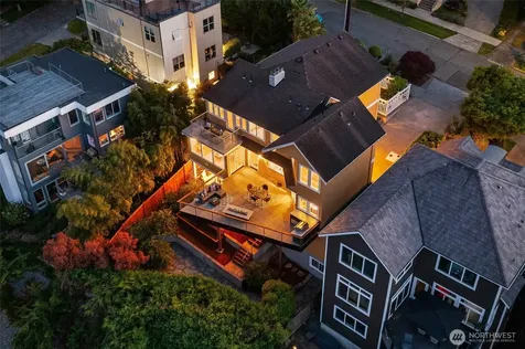 1126 33rd Avenue S Seattle WA 98144