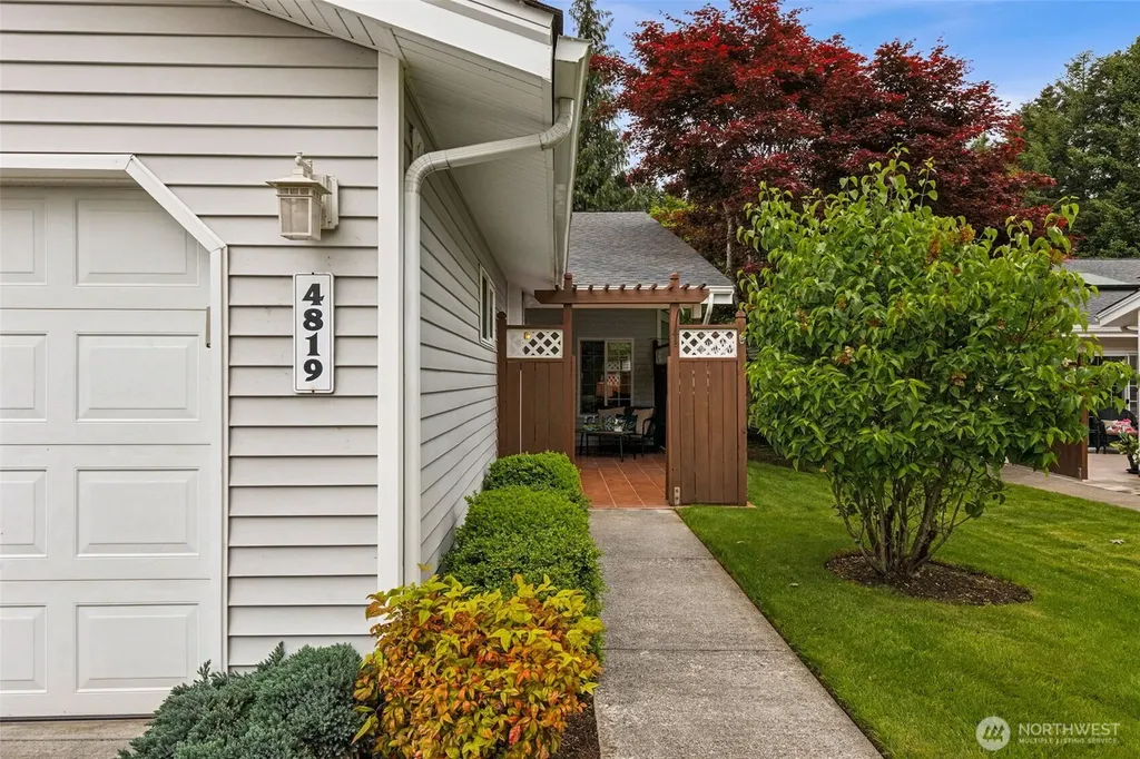 4819 Stratford Lane SE Olympia WA 98501