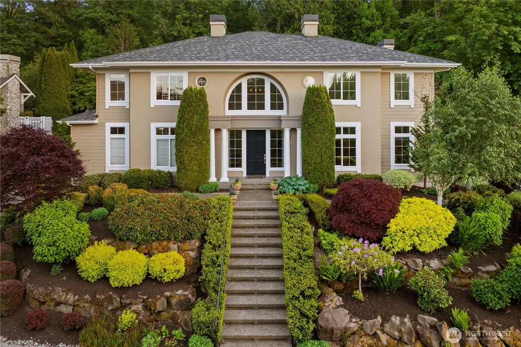 23115 SE 44th Street Sammamish WA 98075