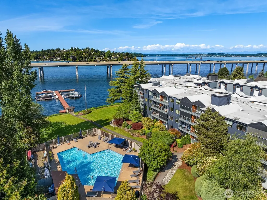 2501 Canterbury Lane E Seattle WA 98112