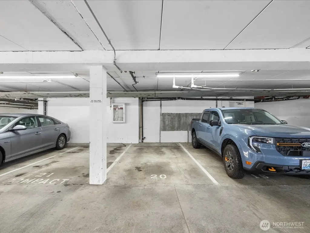 14300 32nd Avenue NE Seattle WA 98125