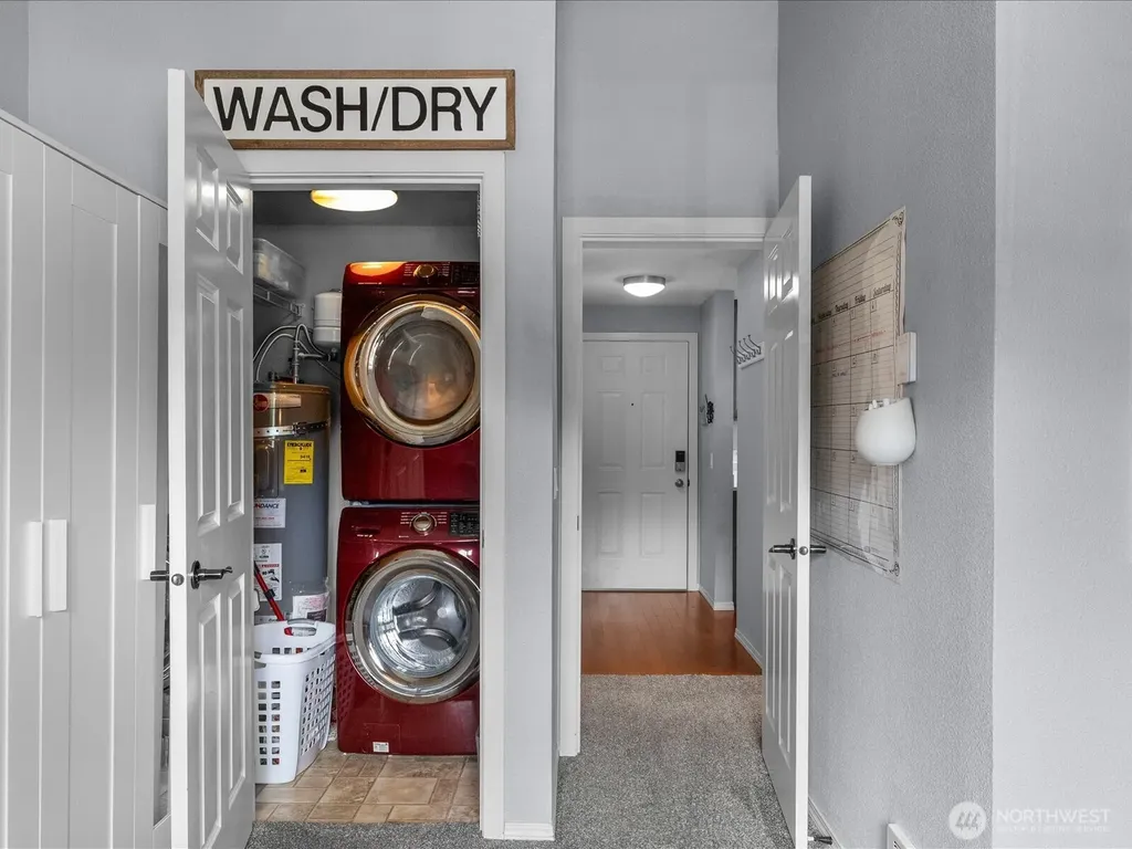 14300 32nd Avenue NE Seattle WA 98125