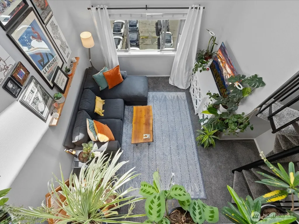 14300 32nd Avenue NE Seattle WA 98125