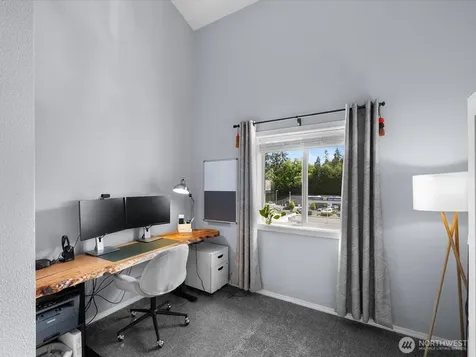 14300 32nd Avenue NE Seattle WA 98125