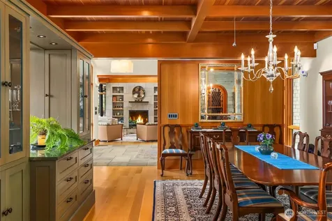 5522 NE Fletcher Landing Bainbridge Island WA 98110